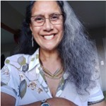 Stacks Image 1093697